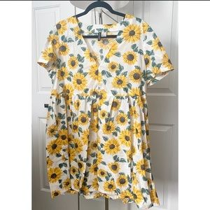 Sunflower Flowy Short Sleeve Dress
